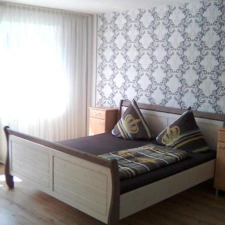 Mosel Ferienwohnung Zell an der Mosel Esterno foto